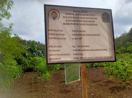 TALUD KARANGWUNI DAN NGERONG SELESAI DI BANGUN